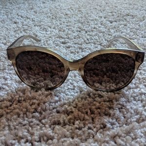 Tory Burch Sunglasses EUC